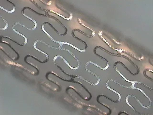 Laser-Cut Stent